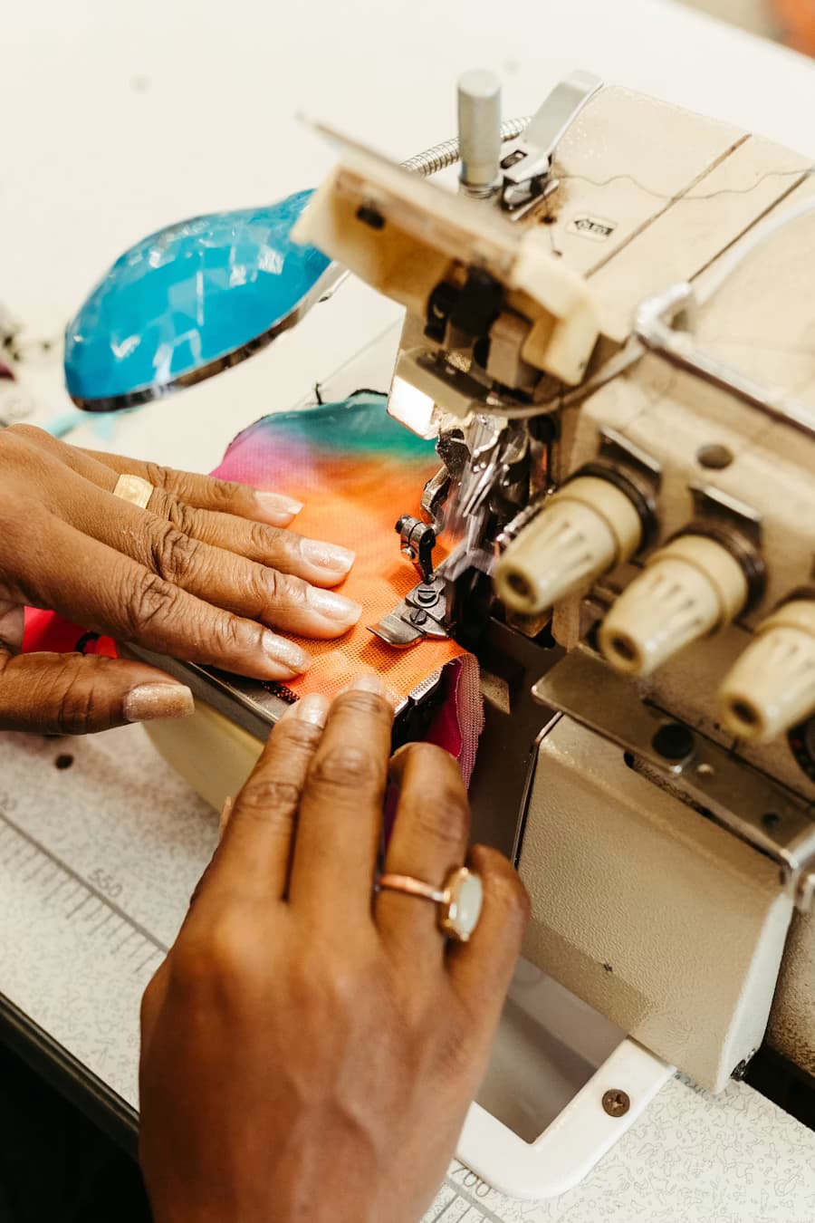 Retouche de couture en atelier MDK-Services